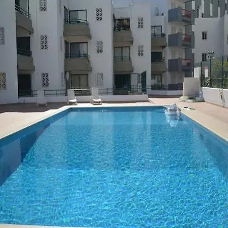 阿尔加玛加沃托公寓 维拉摩拉